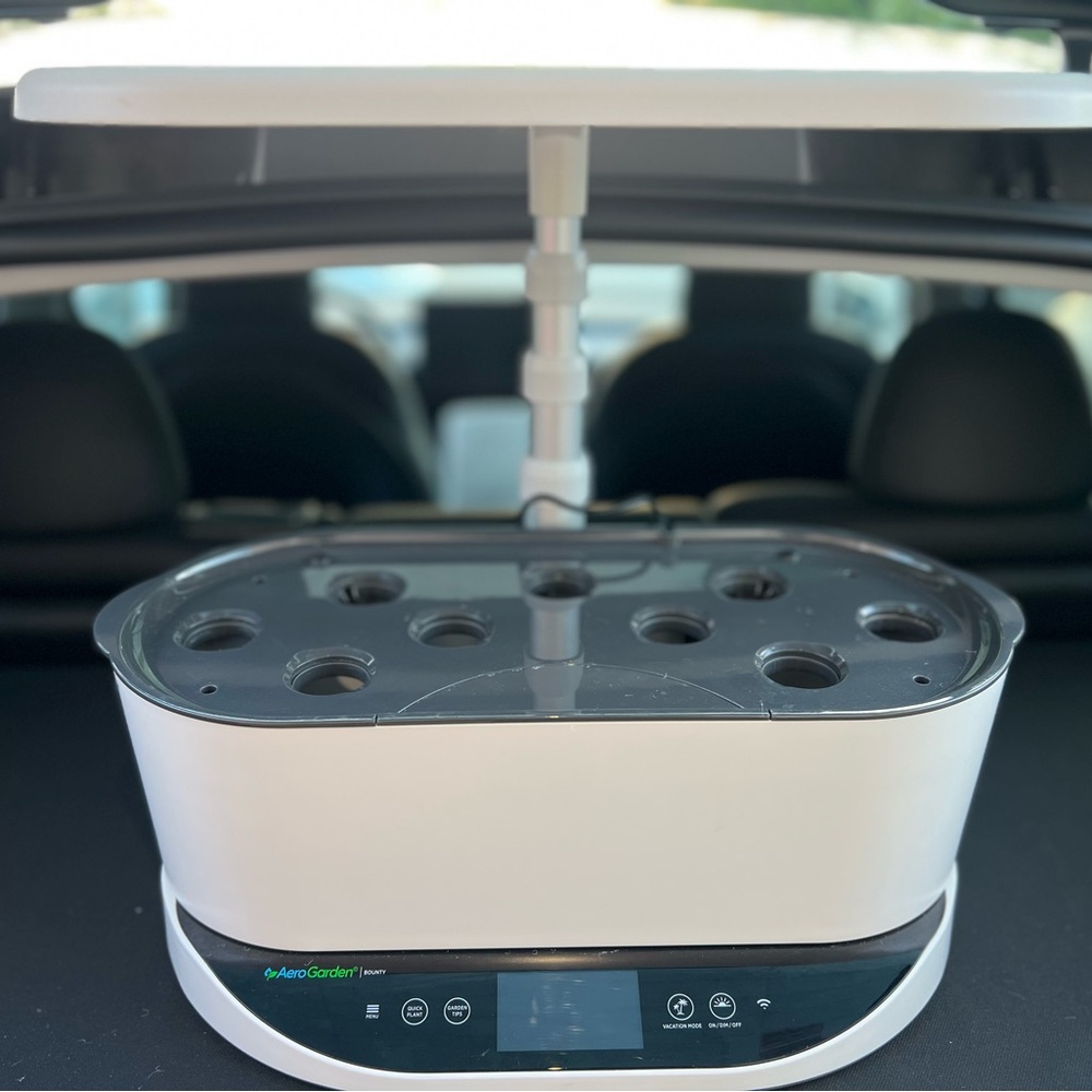 AeroGarden bounty white